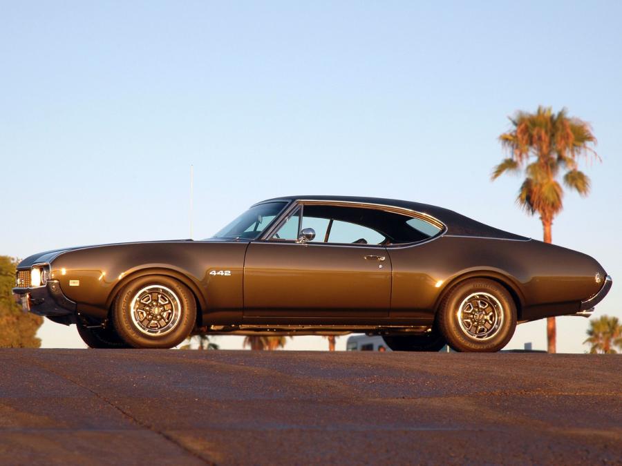  Oldsmobile 442 Holiday Coupe (4487) 1968 года  (фото 27 из 32)